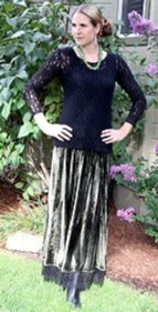 Fiesta skirt in moss green